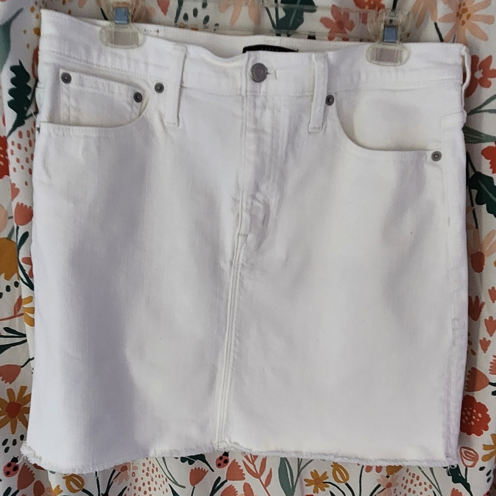 J Crew White Denim Skirt Sz 10